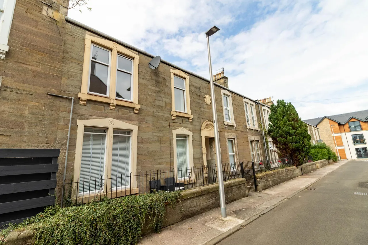 2 bed flat for sale, Churchill Place, Dundee, DD5
