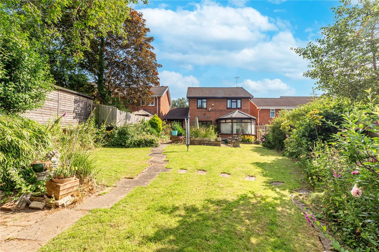 Longfellow Close, Walkwood, Redditch, Worcestershire, B97 5HW, photo 4