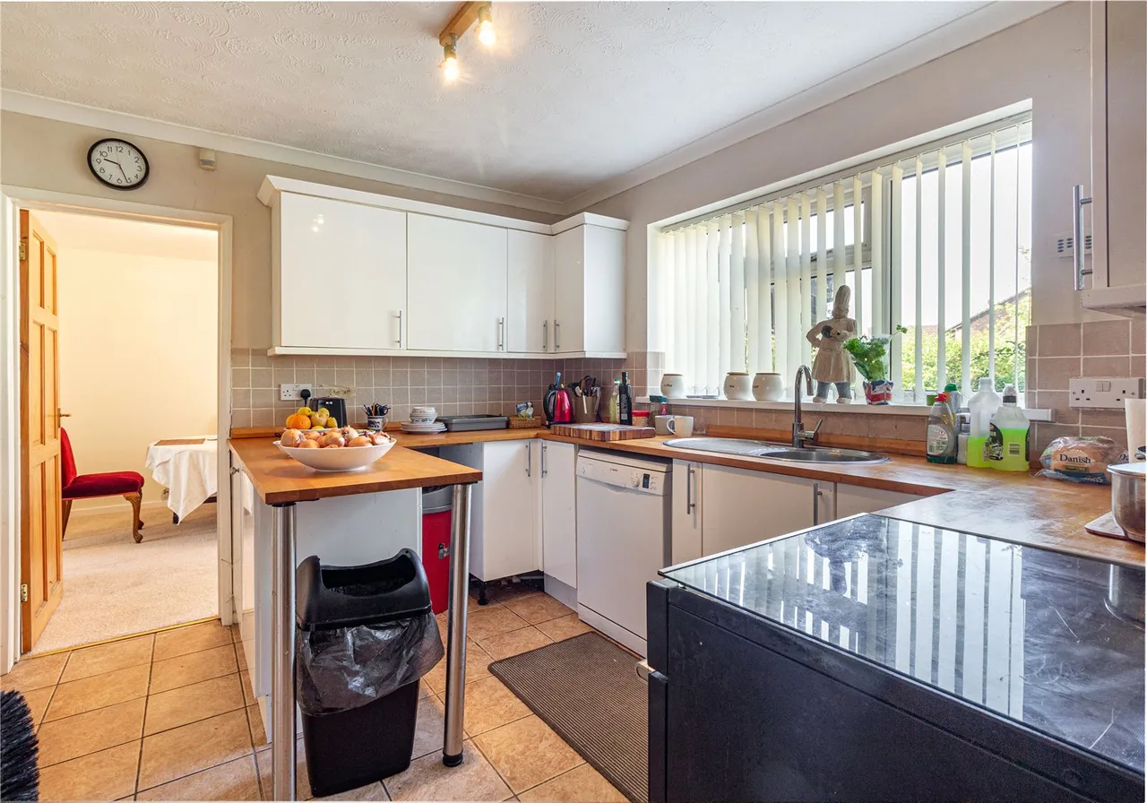 Longfellow Close, Walkwood, Redditch, Worcestershire, B97 5HW, photo 9