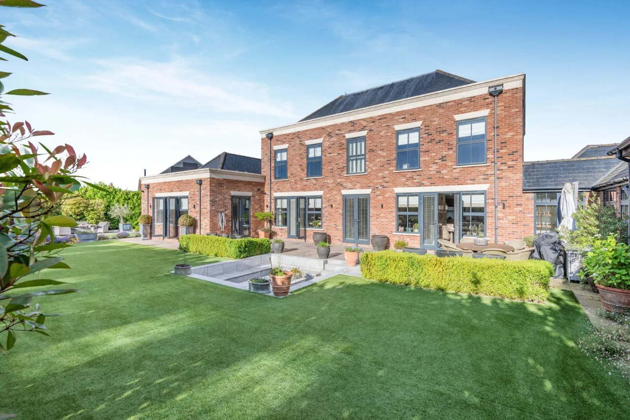 5 bed house for sale, Kiln Drive, Woodnesborough, CT13