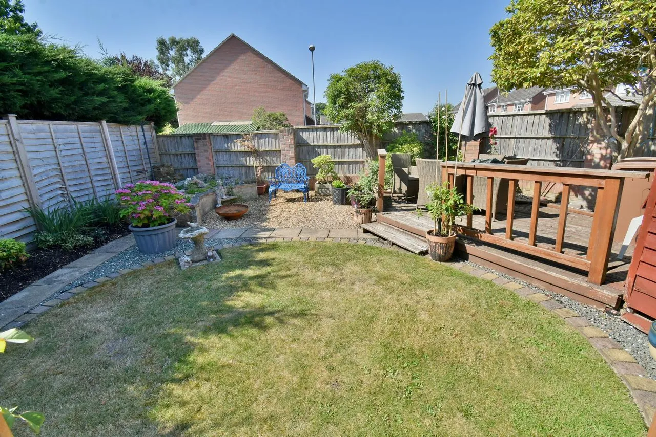 Teasel Way, BH22, photo 3