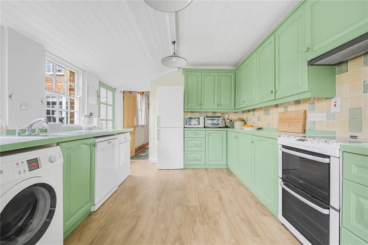 Park Road, Teddington, TW11, photo 3