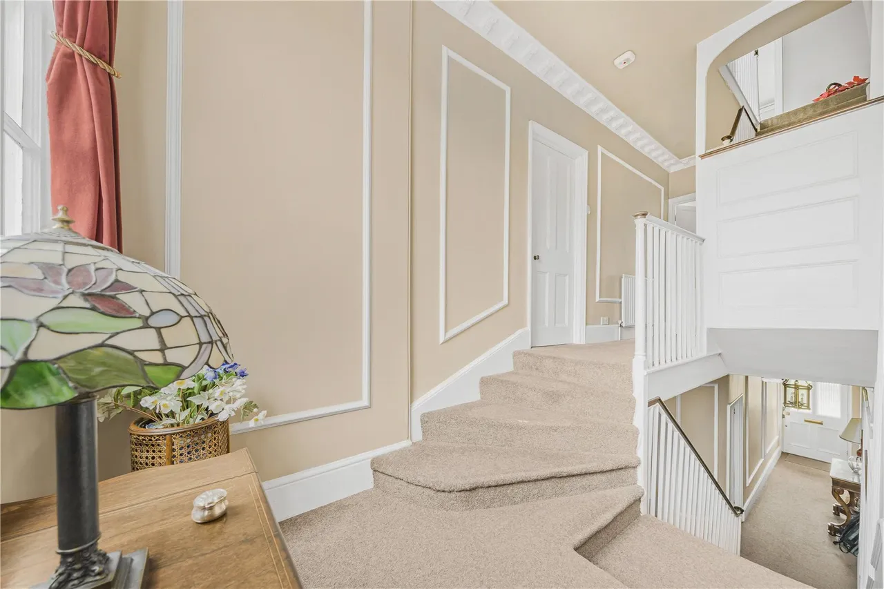 Park Road, Teddington, TW11, photo 14