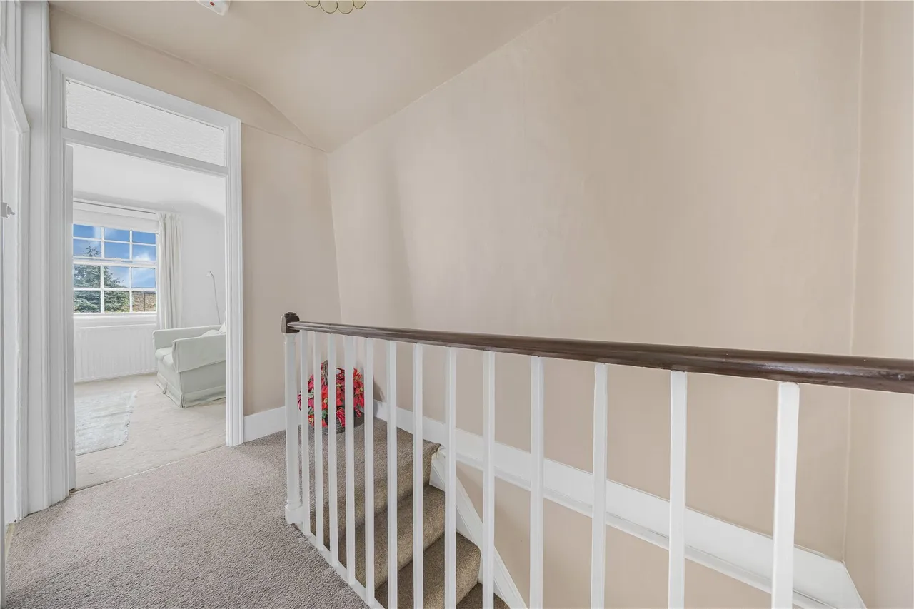 Park Road, Teddington, TW11, photo 13