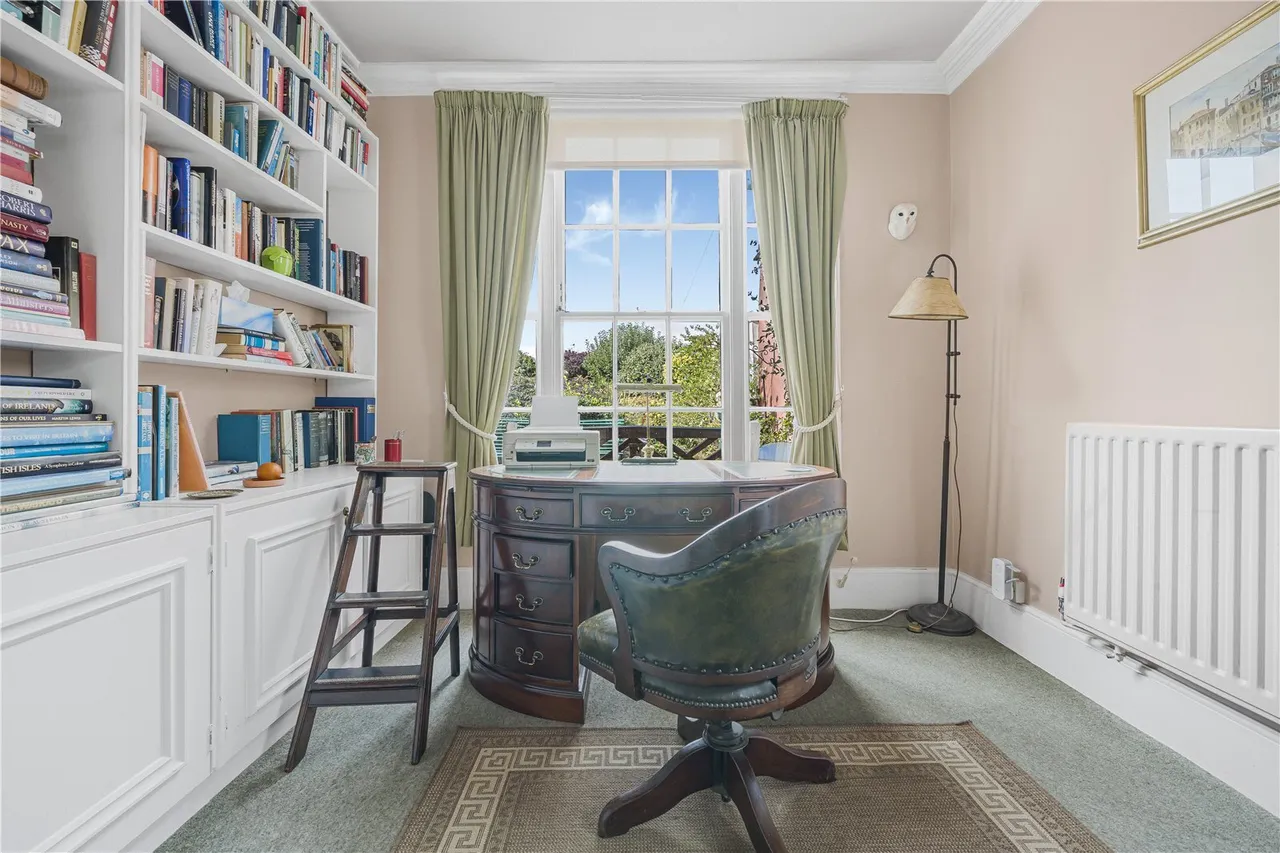 Park Road, Teddington, TW11, photo 16
