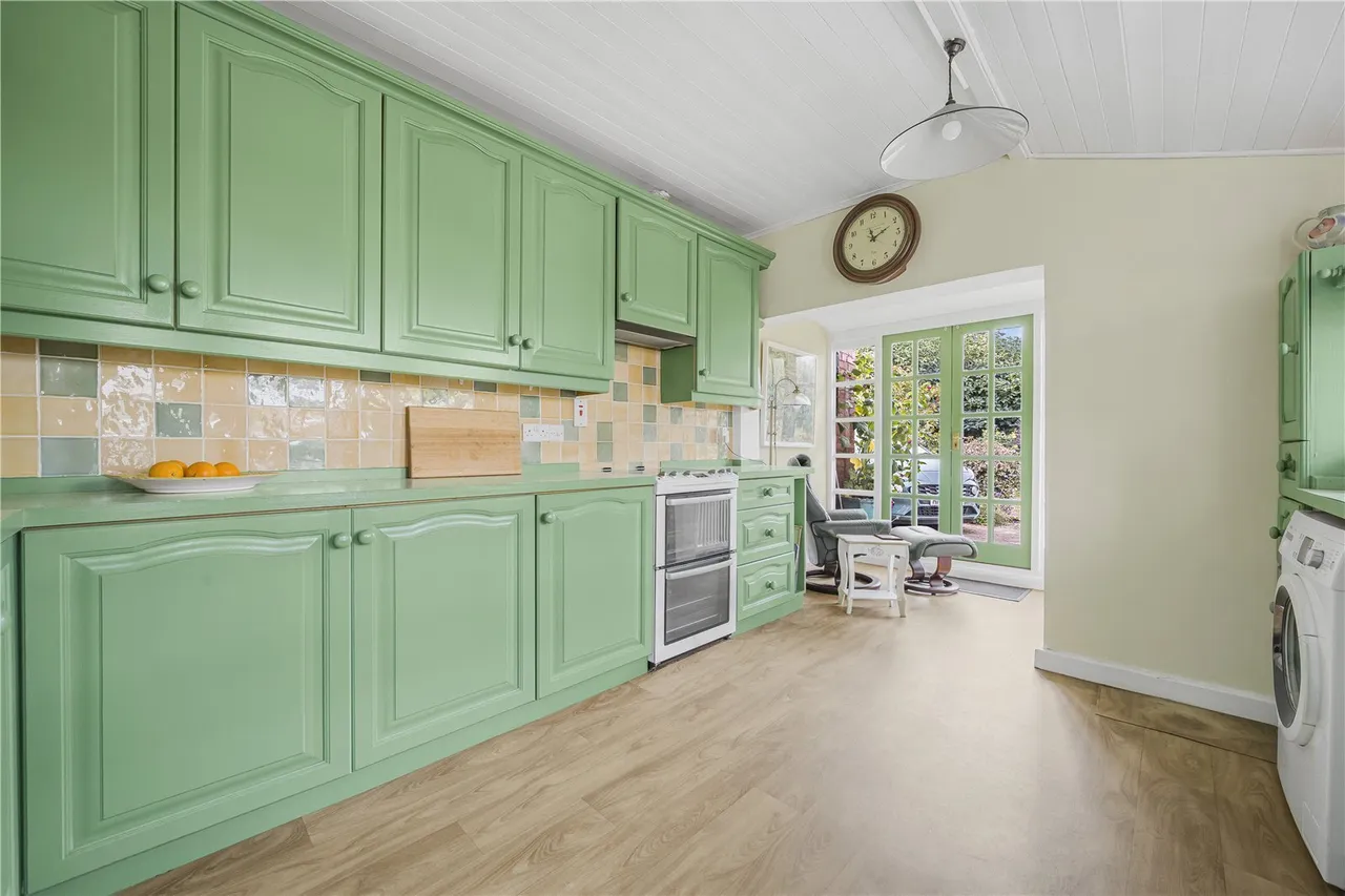 Park Road, Teddington, TW11, photo 4