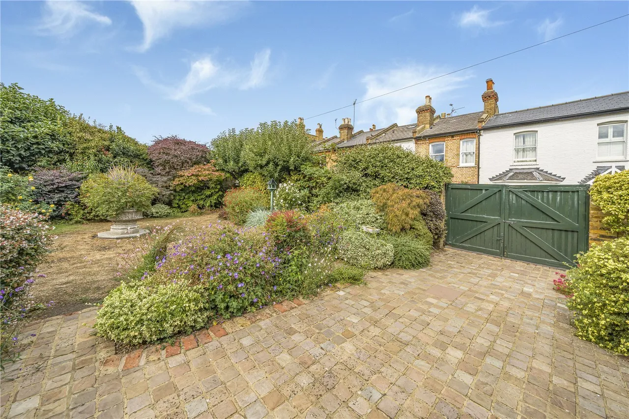 Park Road, Teddington, TW11, photo 22