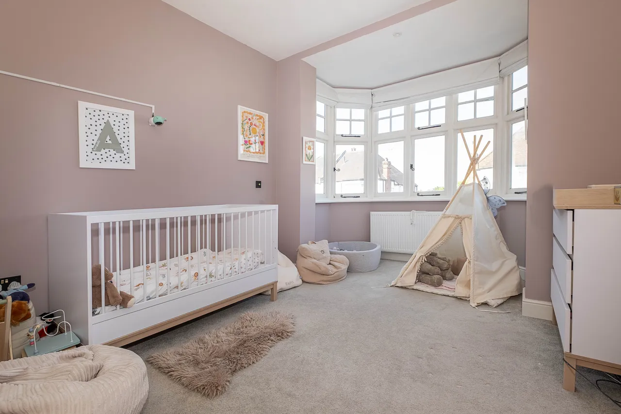 Oakwood Road, London, SW20, photo 7