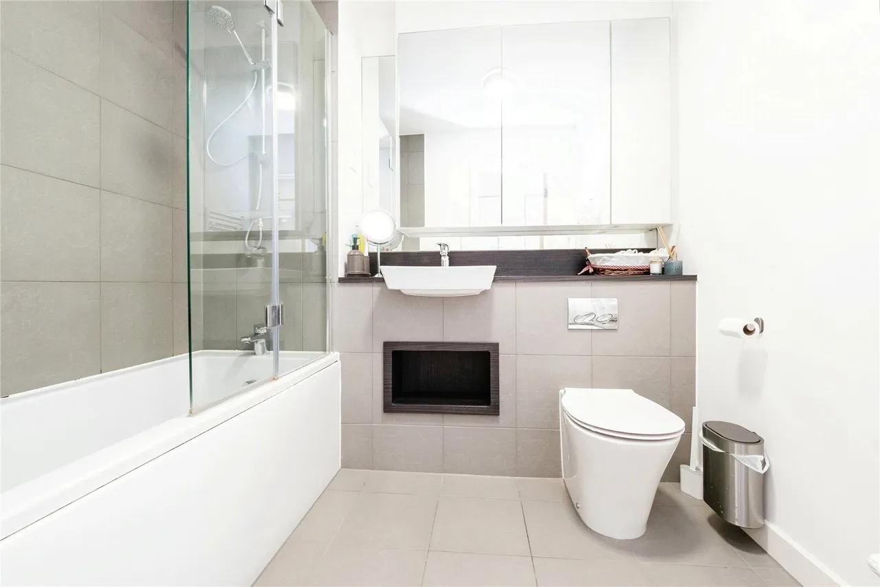 St. John's Road, LONDON, London, E6, photo 12