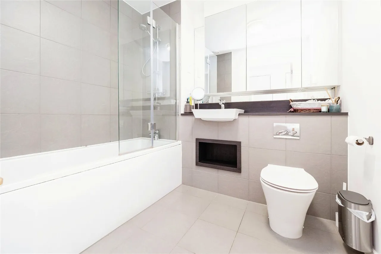 St. John's Road, LONDON, London, E6, photo 4
