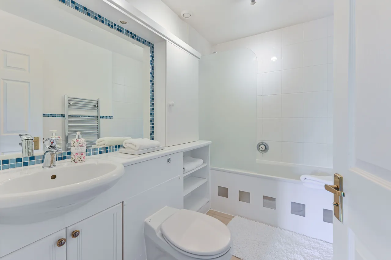 3 The Terraces, 8 Lansdowne Road, London, photo 11