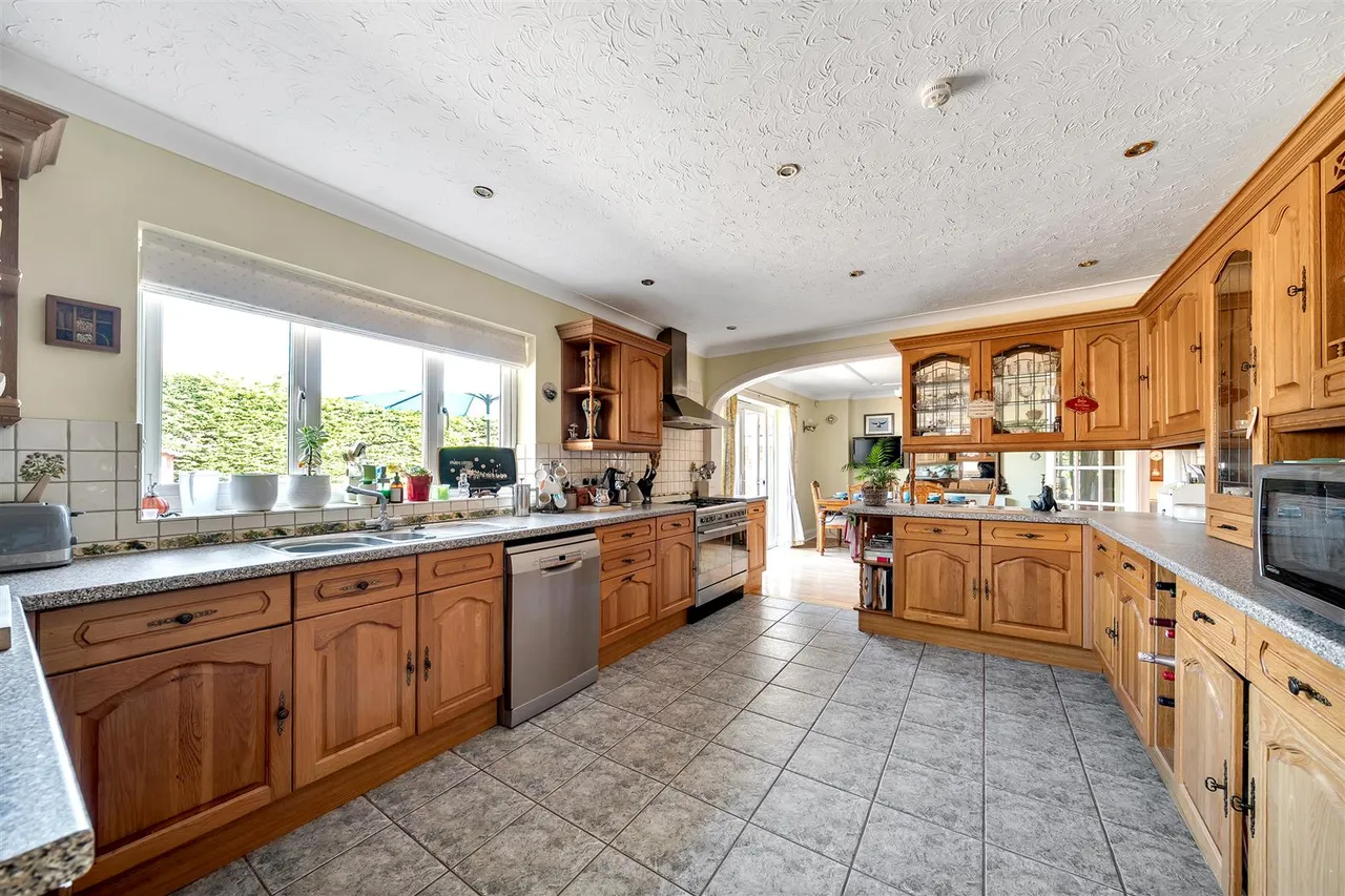 Buxton Road, Weymouth, DT4 9PL, photo 7