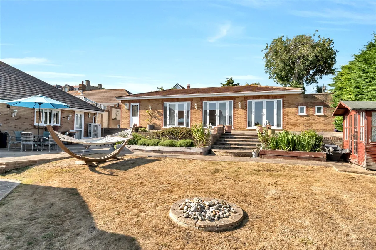 Buxton Road, Weymouth, DT4 9PL, photo 19