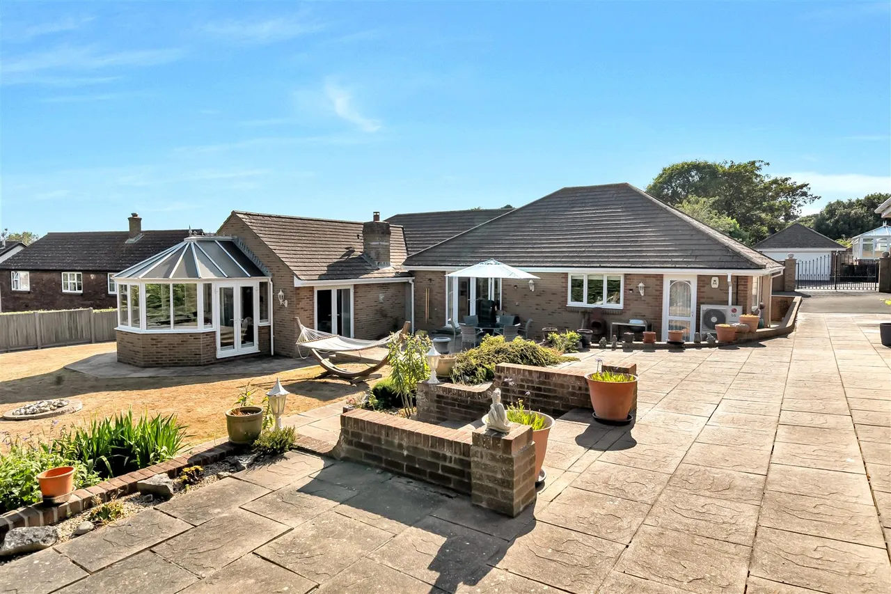 Buxton Road, Weymouth, DT4 9PL, photo 21