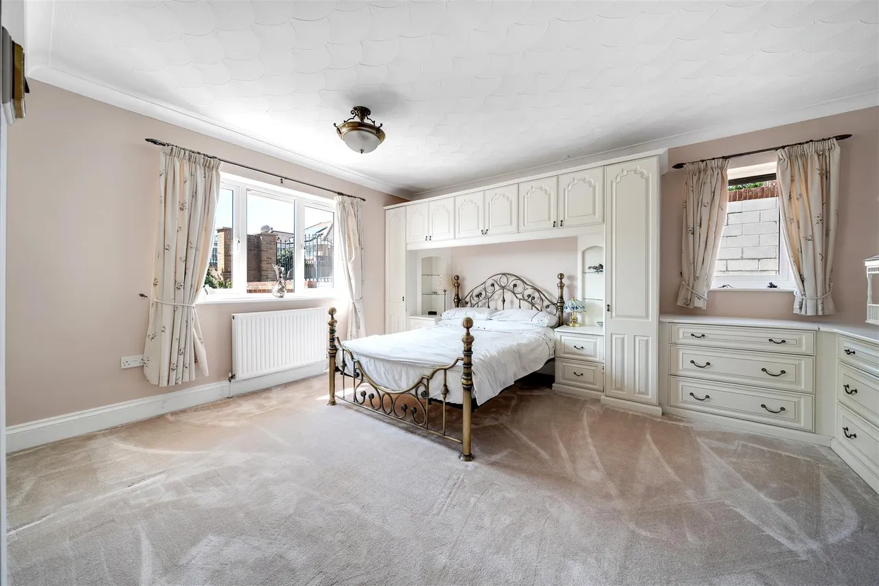 Buxton Road, Weymouth, DT4 9PL, photo 13