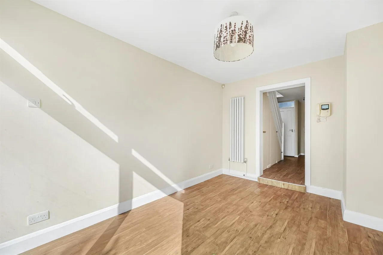 Arabia Close, North Chingford, E4, photo 2