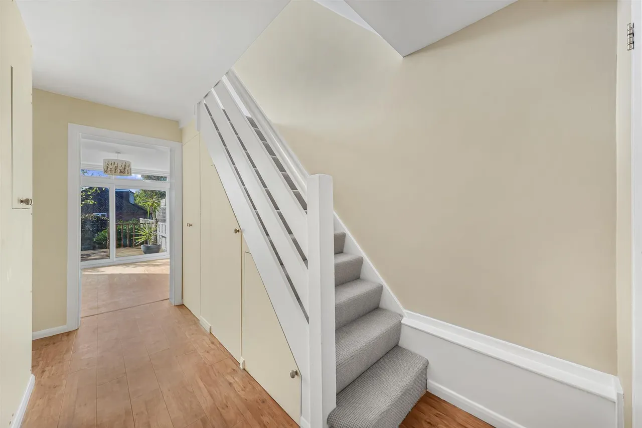 Arabia Close, North Chingford, E4, photo 20