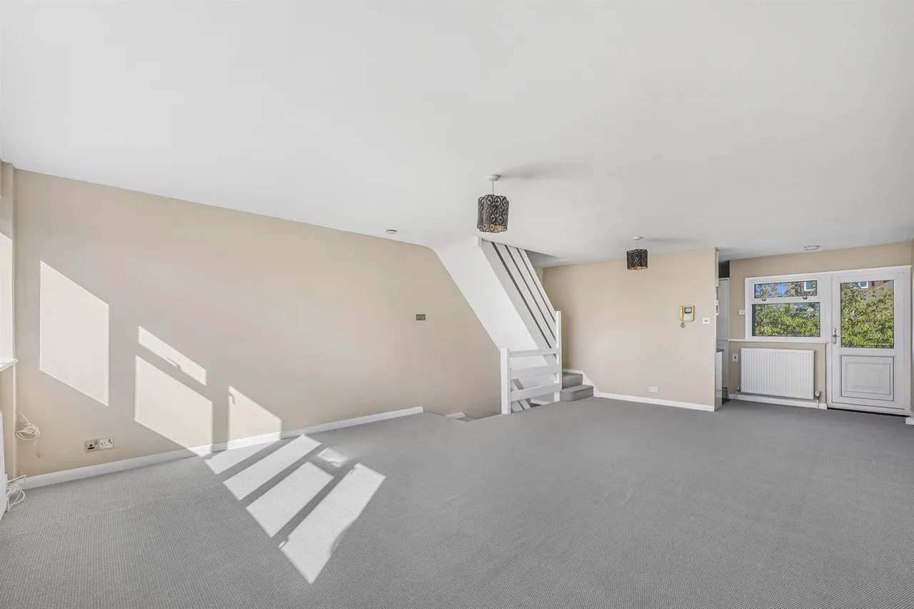 Arabia Close, North Chingford, E4, photo 9