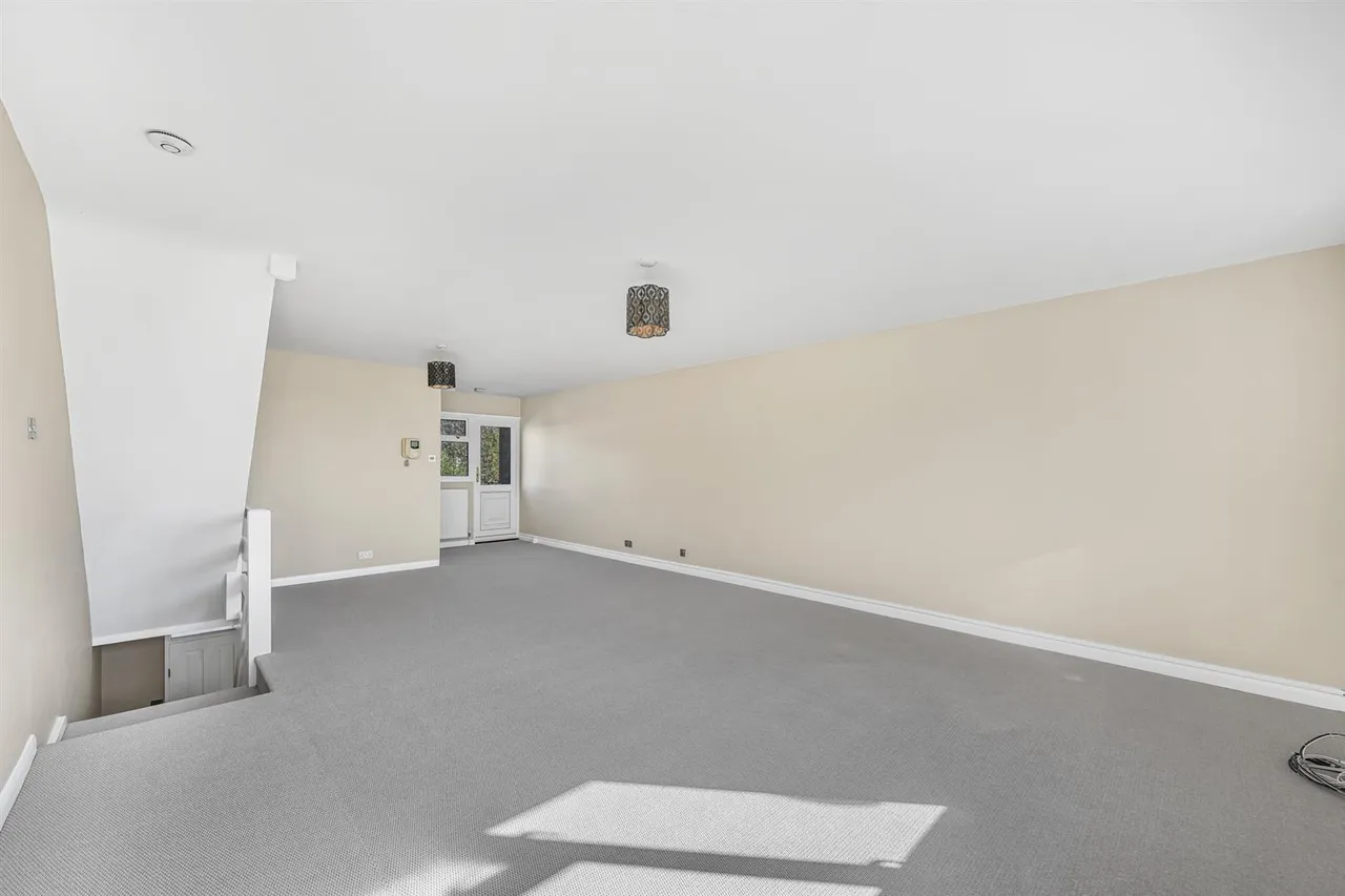 Arabia Close, North Chingford, E4, photo 8