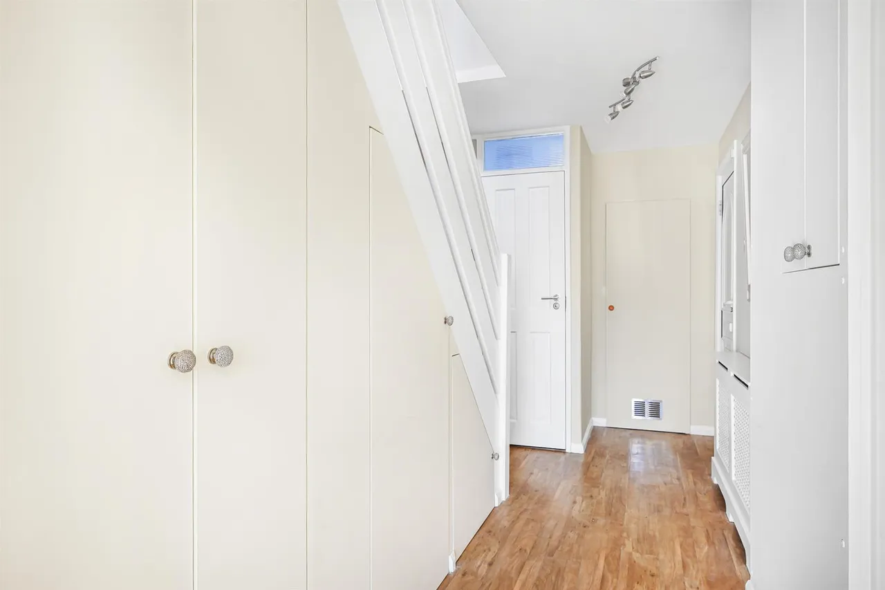 Arabia Close, North Chingford, E4, photo 21