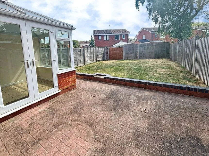 St. Andrews Drive, Perton, Staffordshire, WV6, photo 6