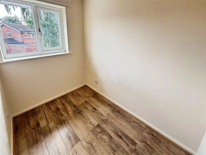 St. Andrews Drive, Perton, Staffordshire, WV6, photo 10