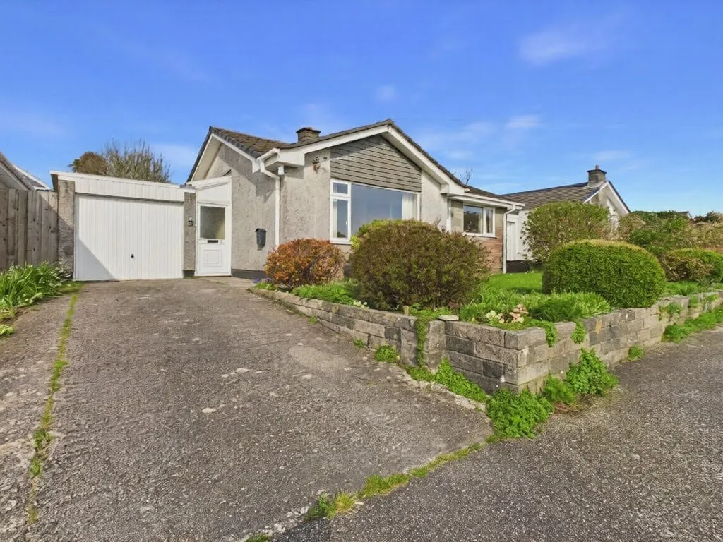 house for sale — Cunningham Park Mabe Burnthouse, Penryn