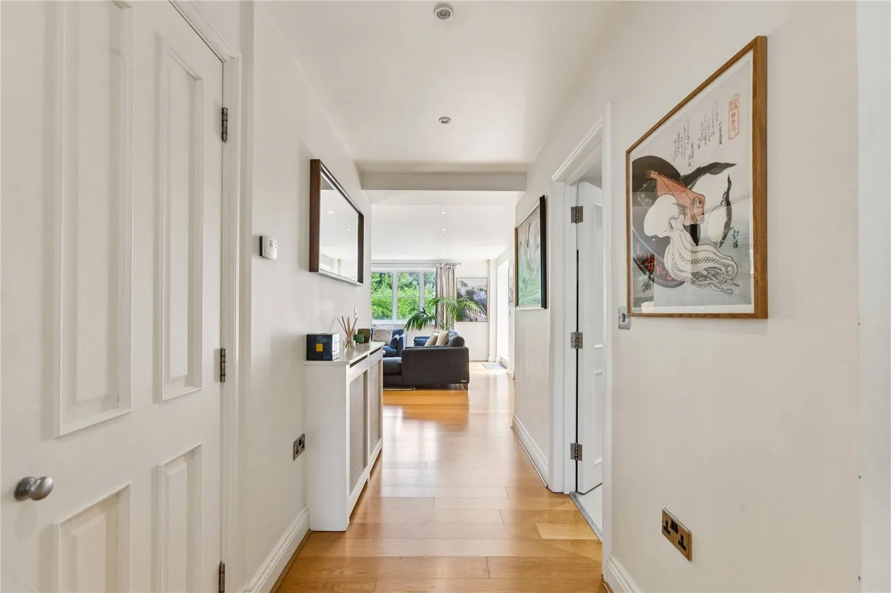 Acris Street, London, SW18, photo 9