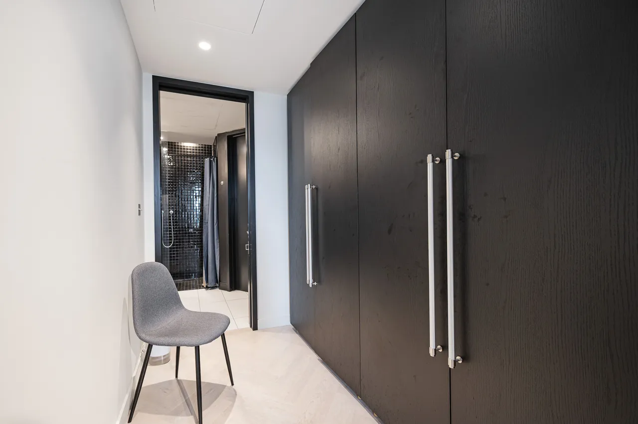 Apartment N2401, One Crown Place, photo 8