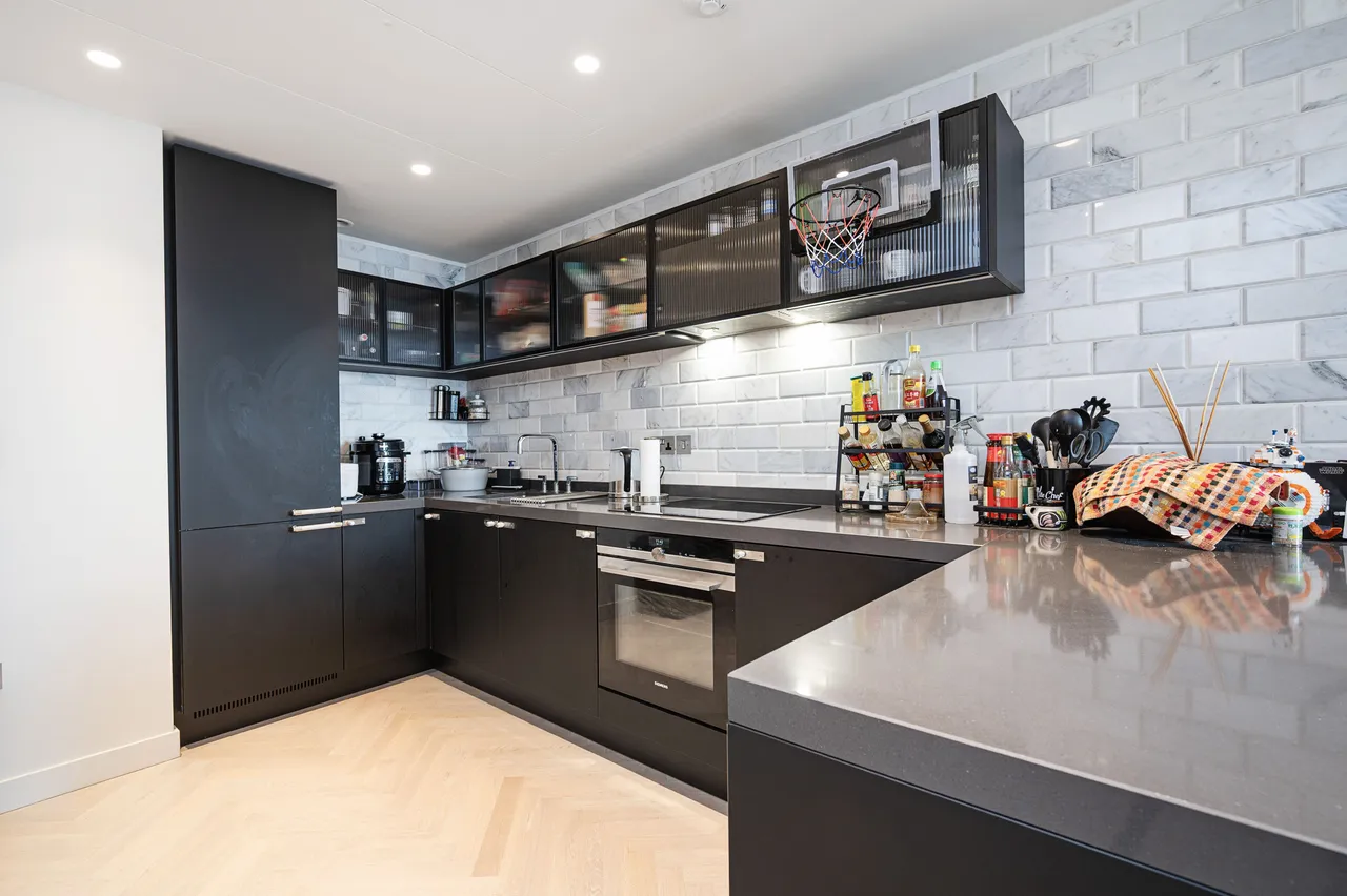 Apartment N2401, One Crown Place, photo 4