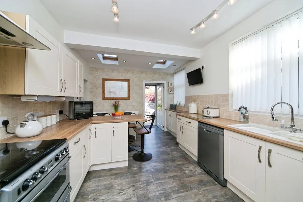 Kinard Drive, Rhyl, Denbighshire, LL18, photo 5