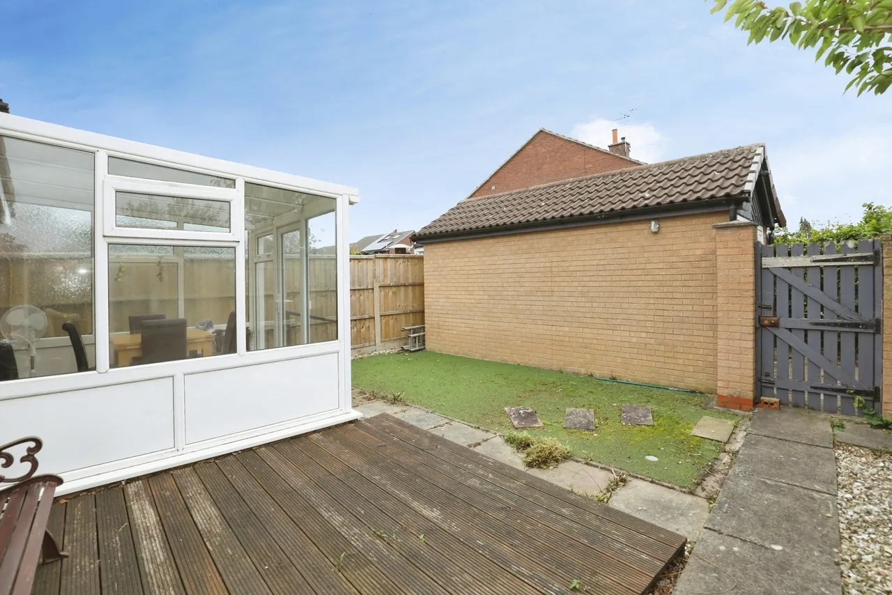Bowness Road, Wistaston, CW2, photo 14