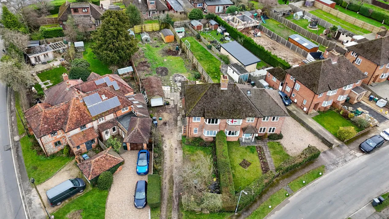 Widdenton View, Lane End, HP14 3EB, photo 2