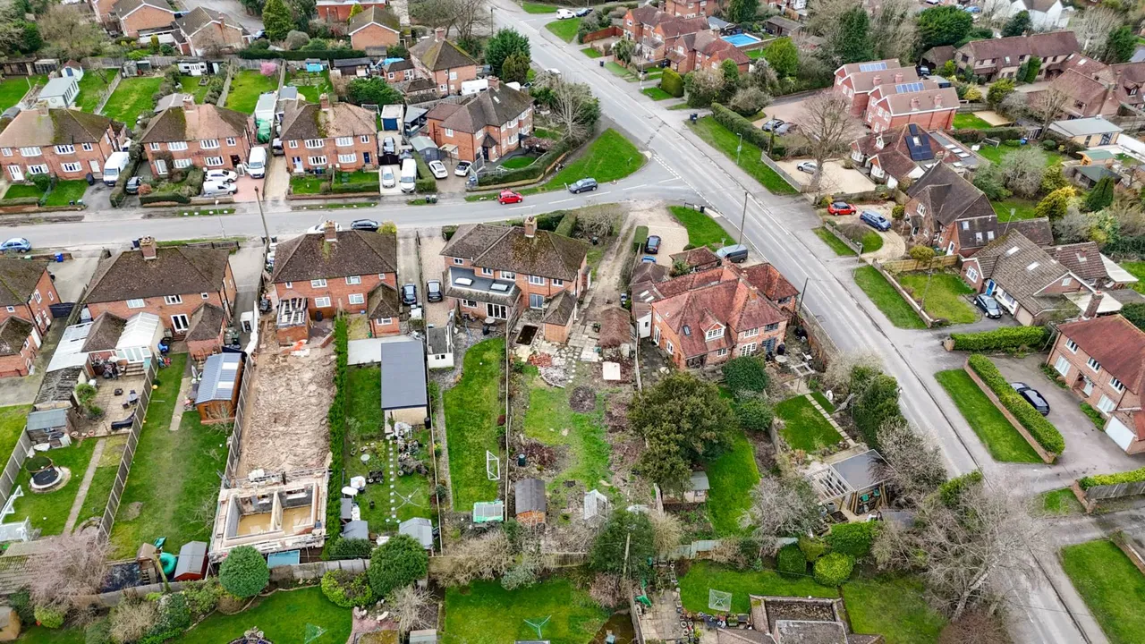 Widdenton View, Lane End, HP14 3EB, photo 15