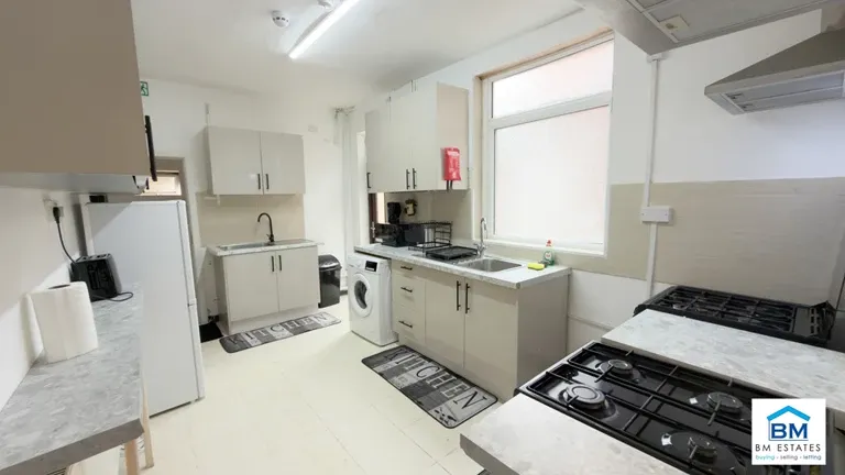 St. Peters Road, Leicester, LE2 1DH, photo 4