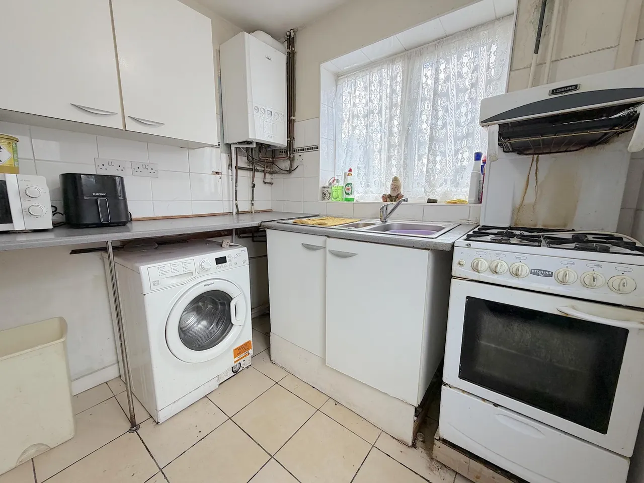 Parry Road, Ashmore Park, Wolverhampton, WV11, photo 5