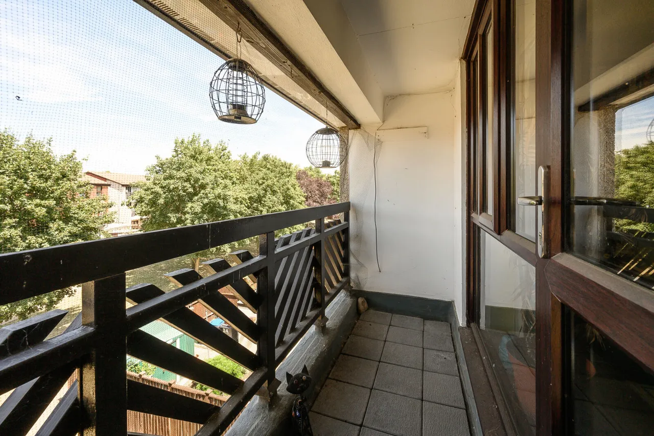 Buttermere Close, Morden, SM4, photo 2