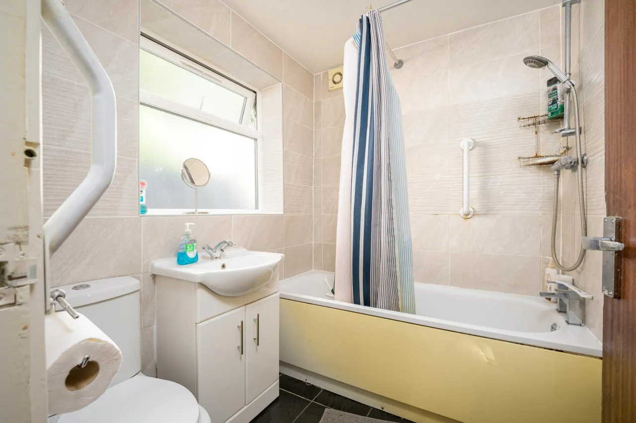 Hillfield Road, Birmingham, B11, photo 11