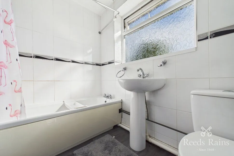 Wollaton Walk, Denton, M34, photo 21