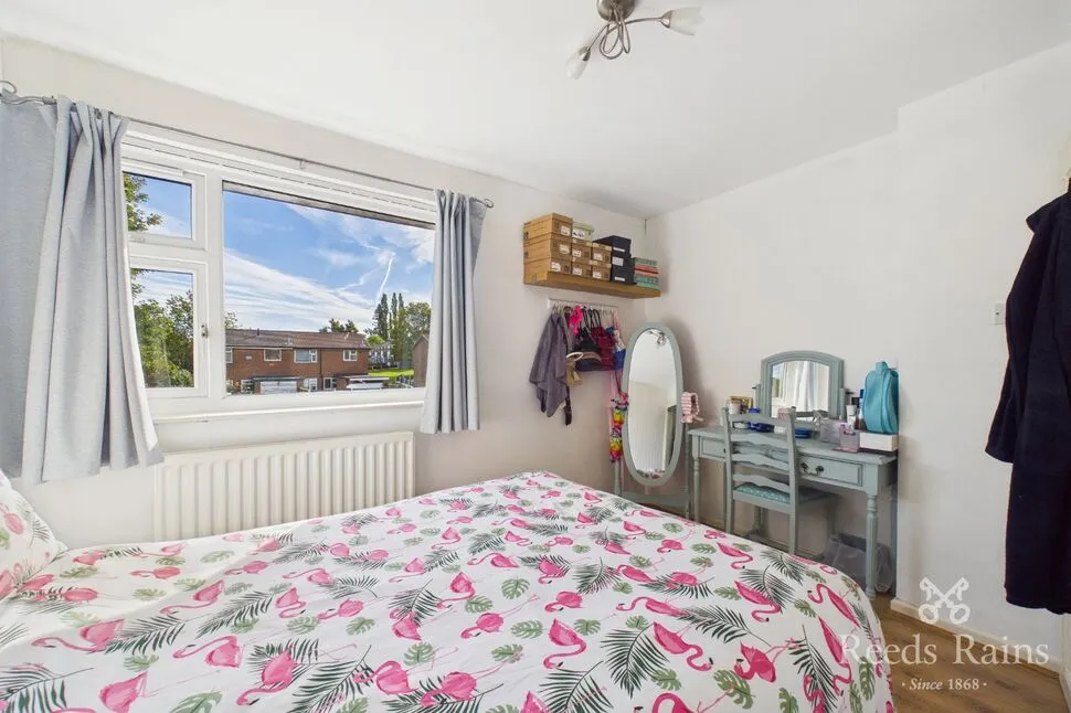 Wollaton Walk, Denton, M34, photo 7