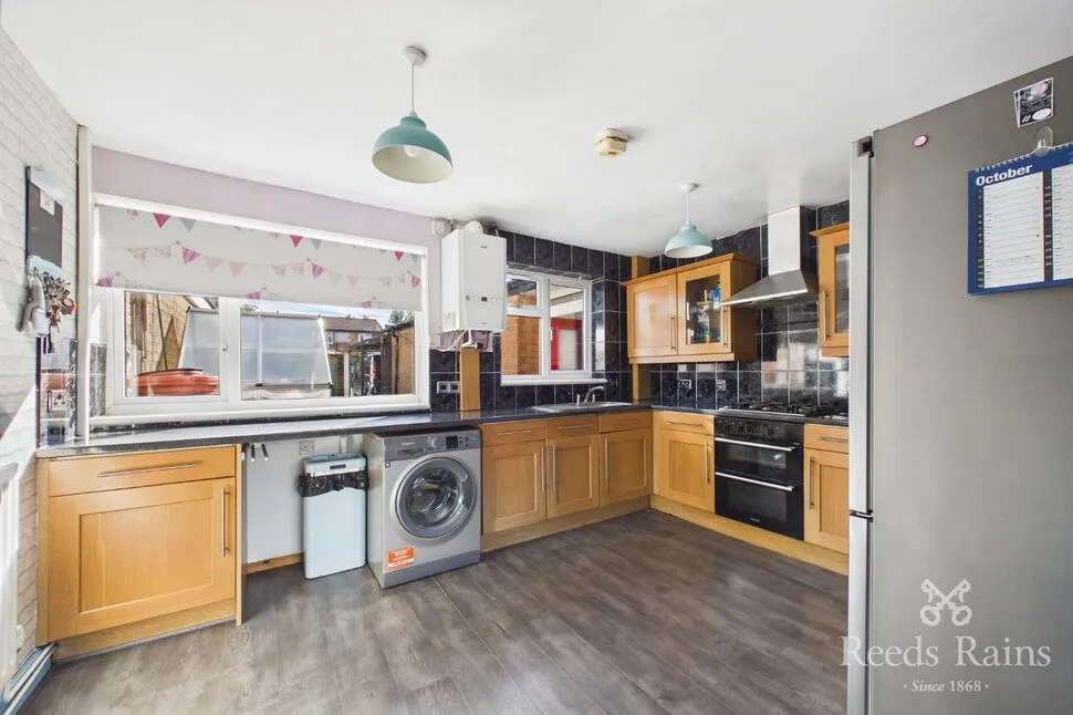 Wollaton Walk, Denton, M34, photo 4