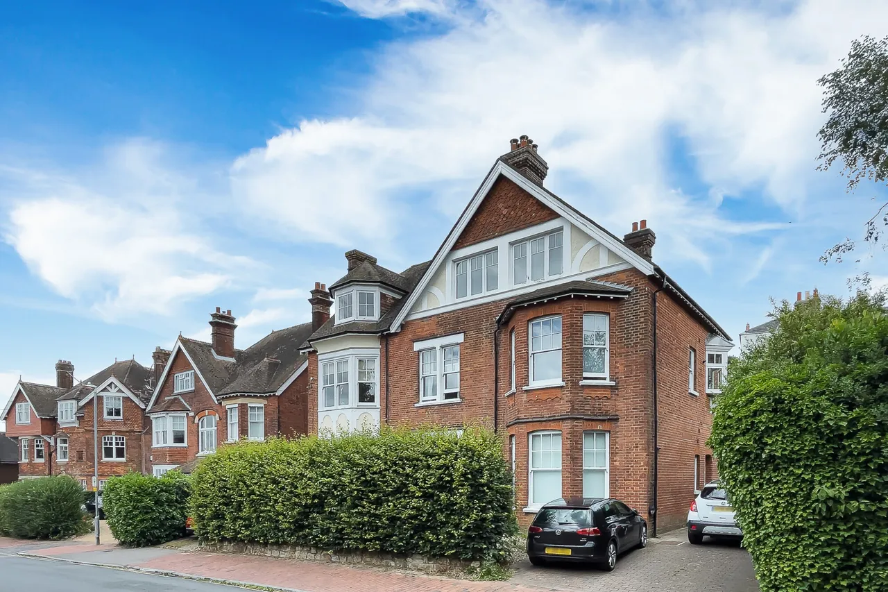 1 bed flat for sale — Boyne Park, Tunbridge Wells, Kent, TN4 8ET