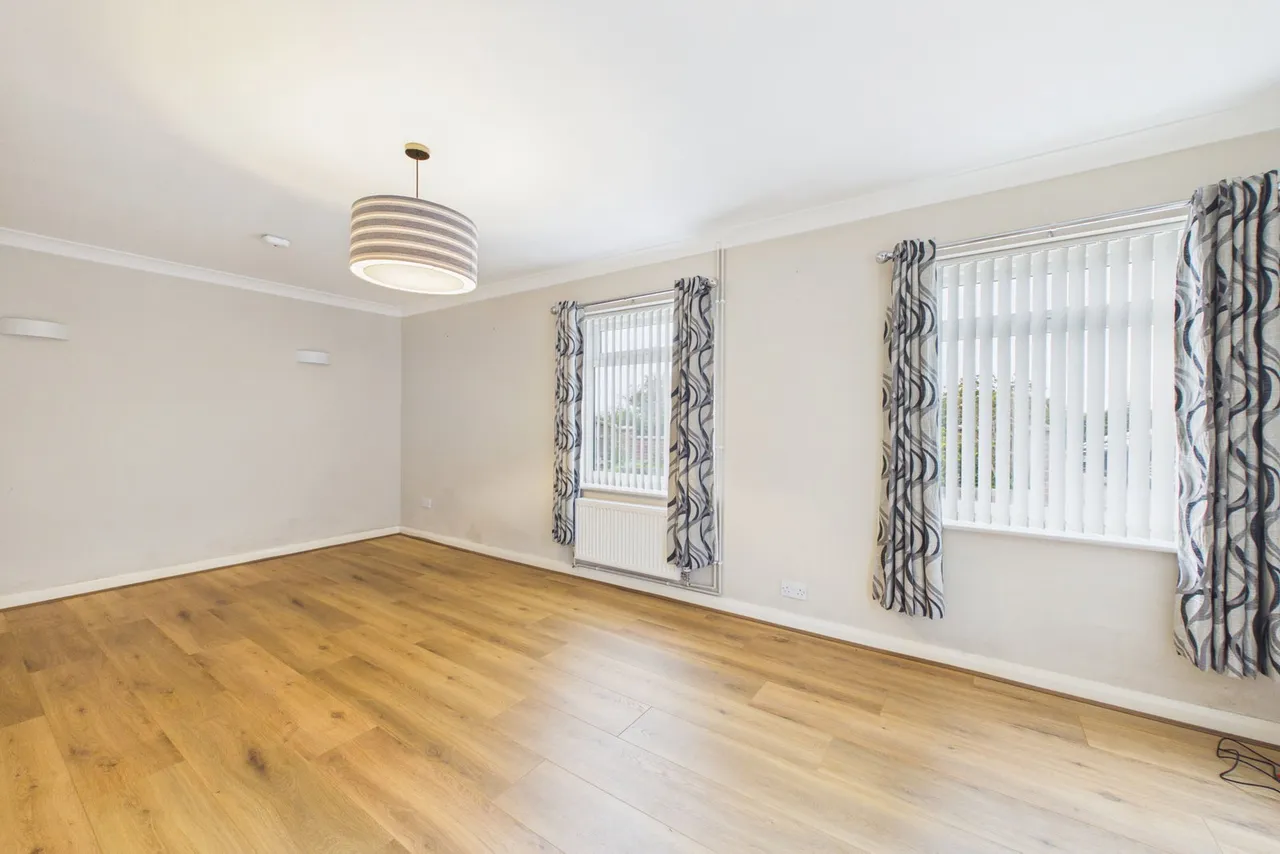 Tuttles Lane West, Wymondham, NR18, photo 7