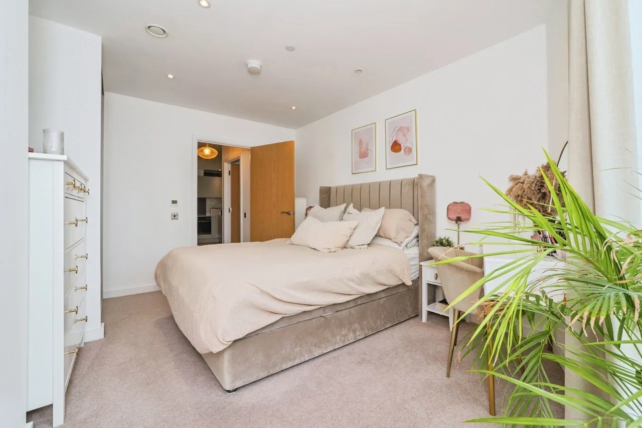 Cambridge Road, Barking, IG11, photo 3