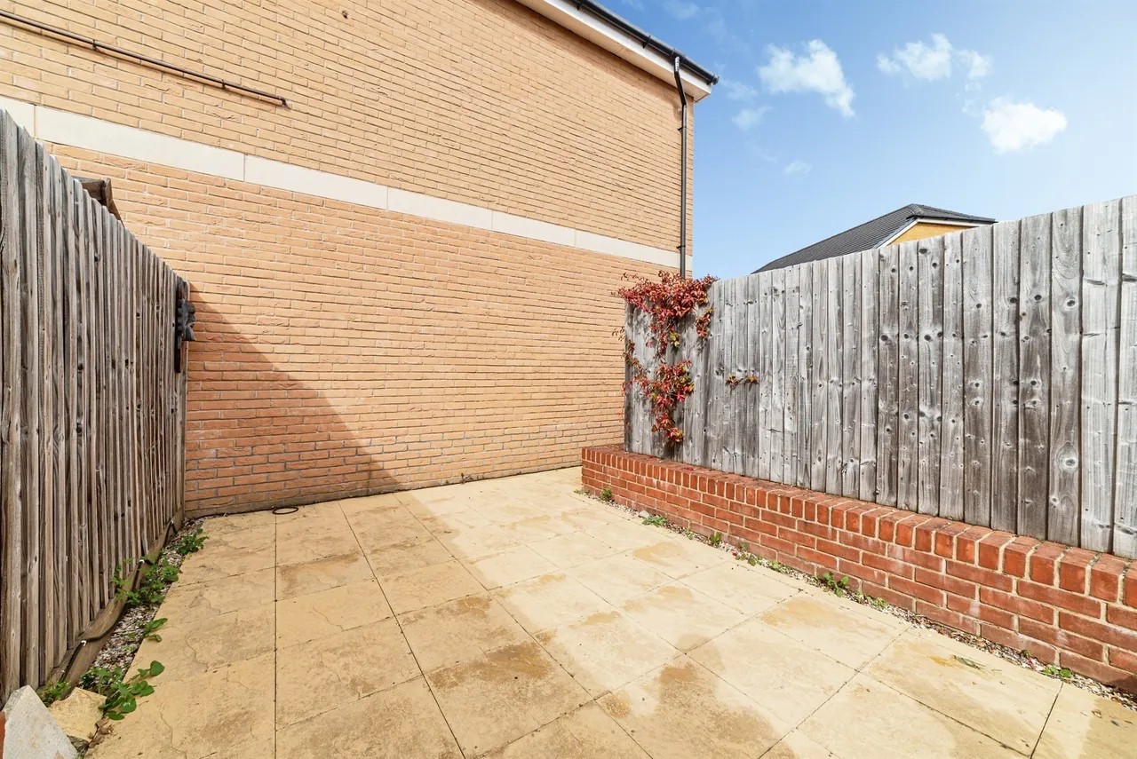 Trinity Way, Basingstoke, RG24, photo 15