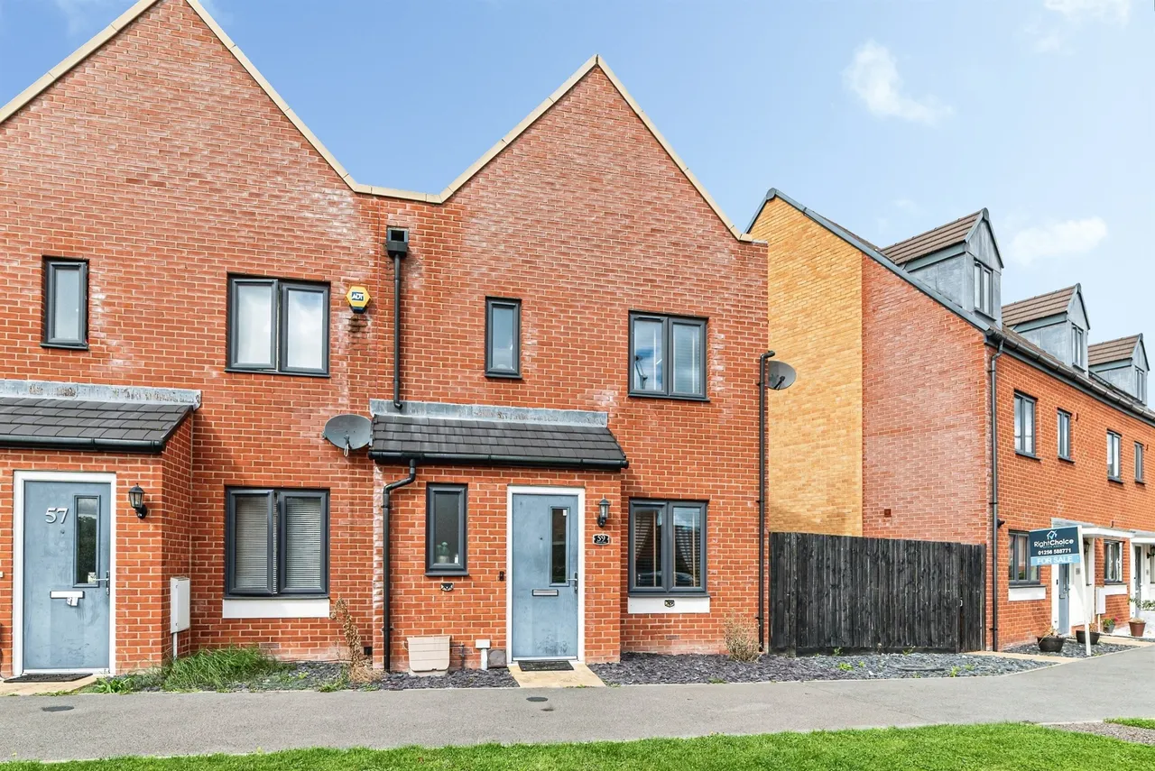 3 bed house for sale, Trinity Way, Basingstoke, RG24