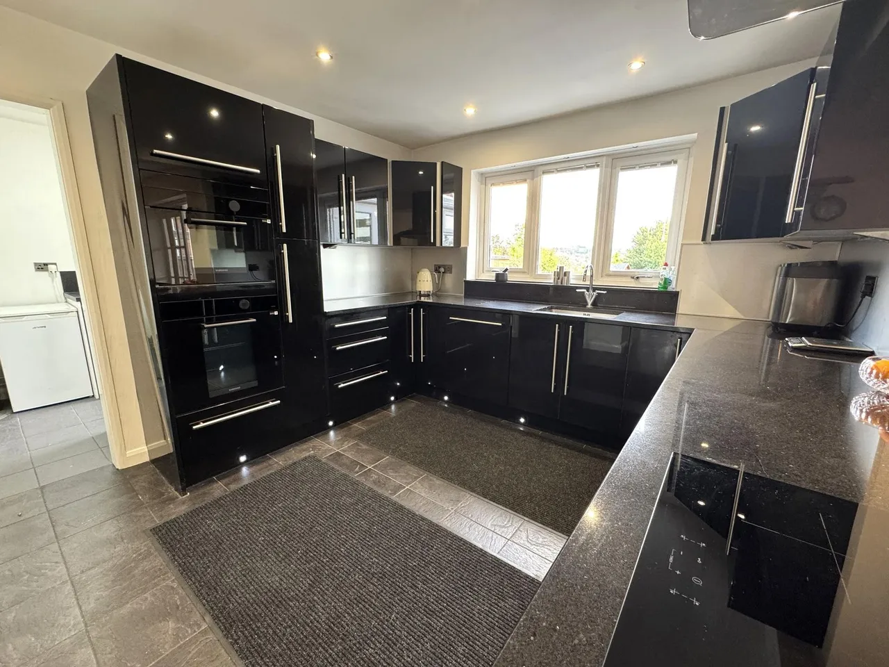 Newby Close, Burton-On-Trent, DE15, photo 6