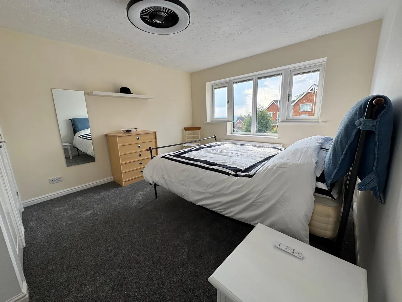 Newby Close, Burton-On-Trent, DE15, photo 10