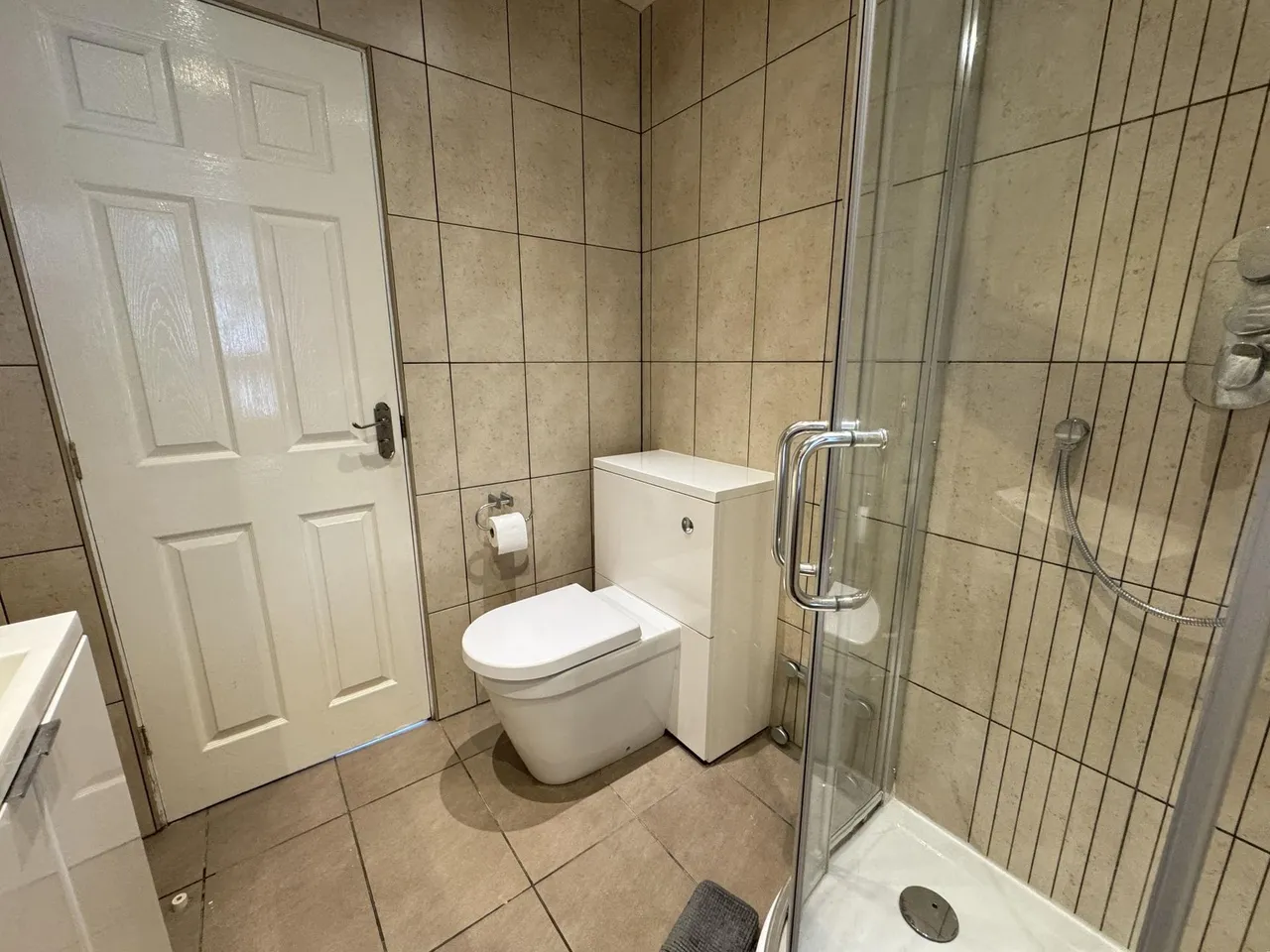 Newby Close, Burton-On-Trent, DE15, photo 13