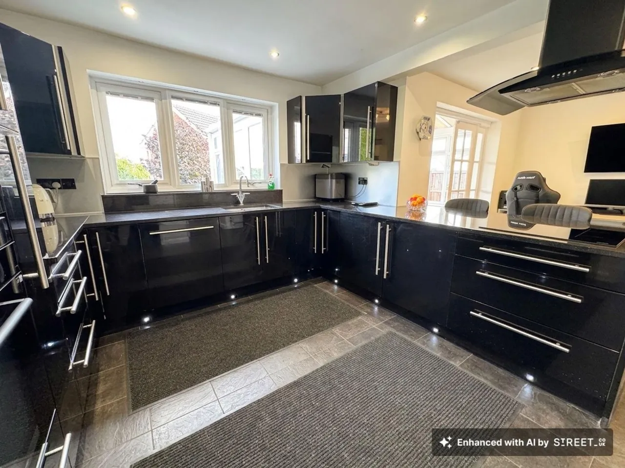 Newby Close, Burton-On-Trent, DE15, photo 2